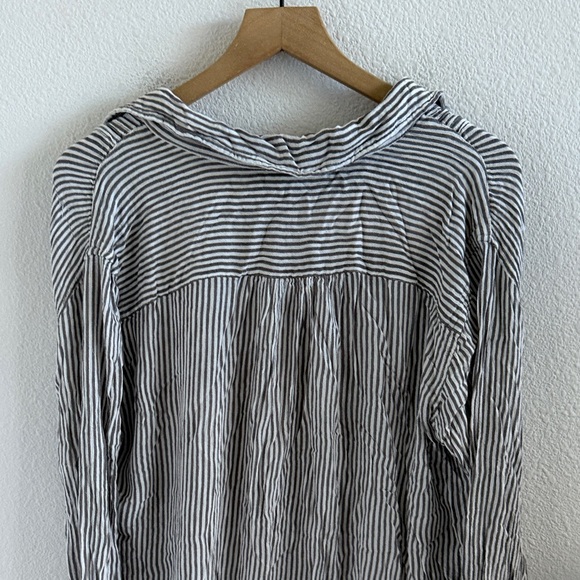 Free People One Gray and White Stripe Slouchy Pocket Top Small - Picture 3 of 10